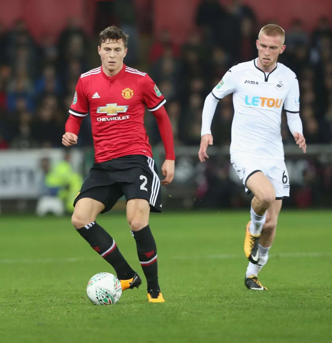 半决赛中 半决赛中